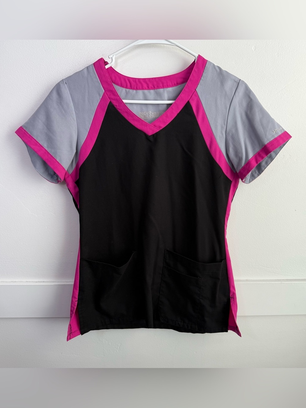 GREY’S ANATOMY ACTIVE Black, Pink, & Grey Scrub Top